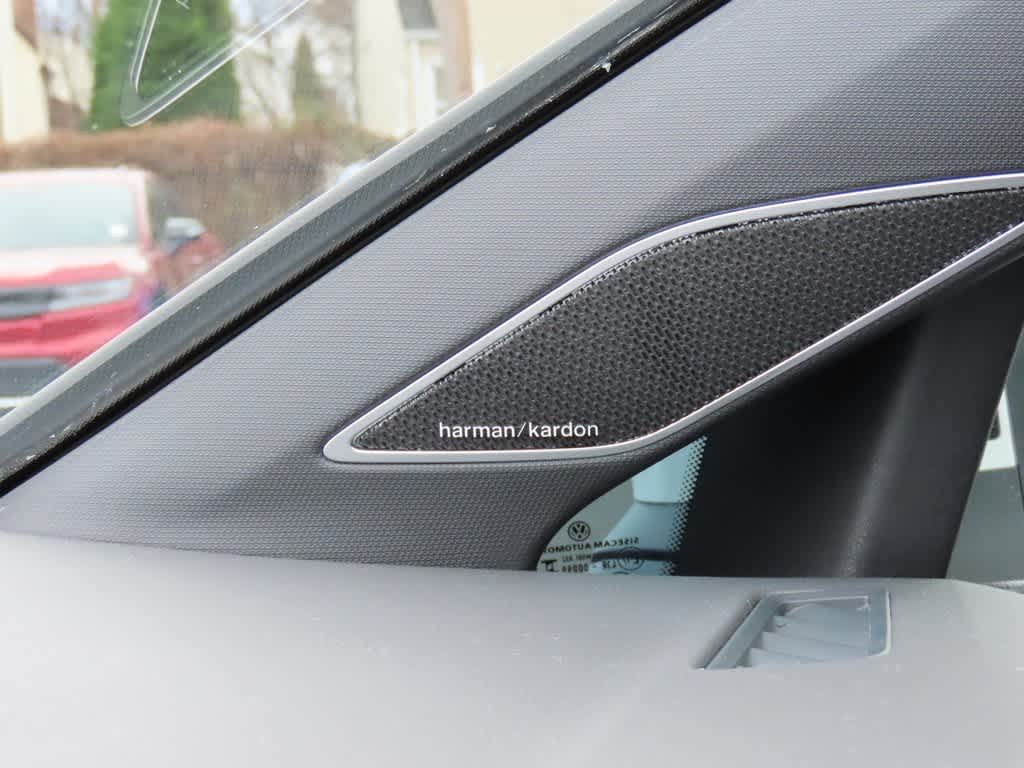 Thumbnail: 2024 Volkswagen Golf - 23