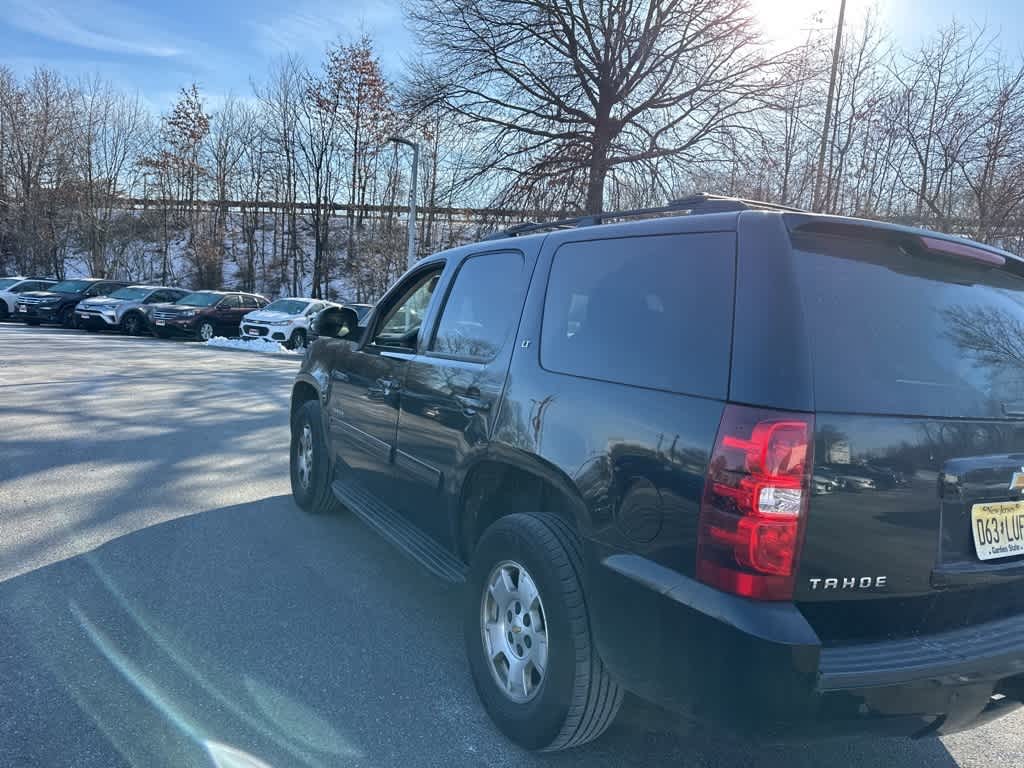 Thumbnail: 2014 Chevrolet Tahoe - 12