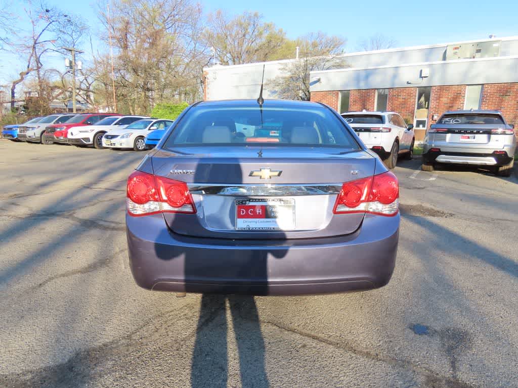 Thumbnail: 2014 Chevrolet Cruze - 5