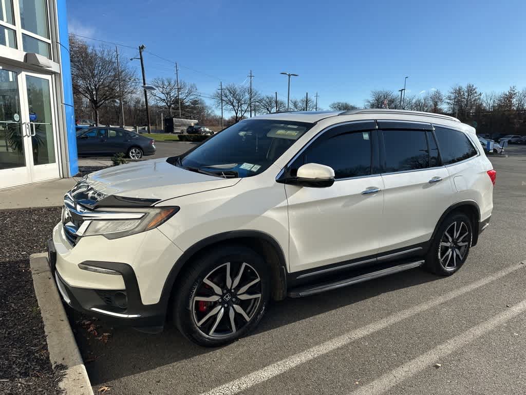 Thumbnail: 2019 Honda Pilot - 2