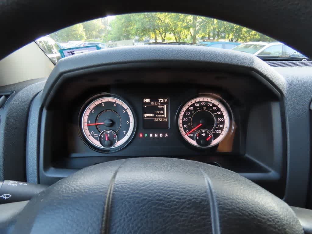 Thumbnail: 2019 RAM 1500 Classic - 23