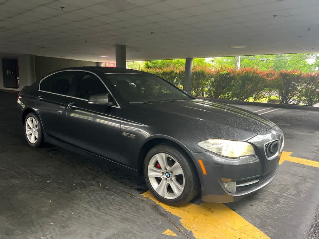 Thumbnail: 2013 BMW 5 Series - 14
