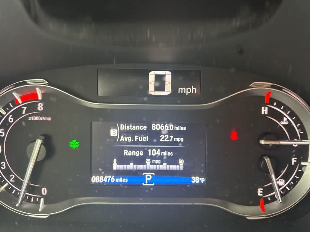 Thumbnail: 2018 Honda Pilot - 15