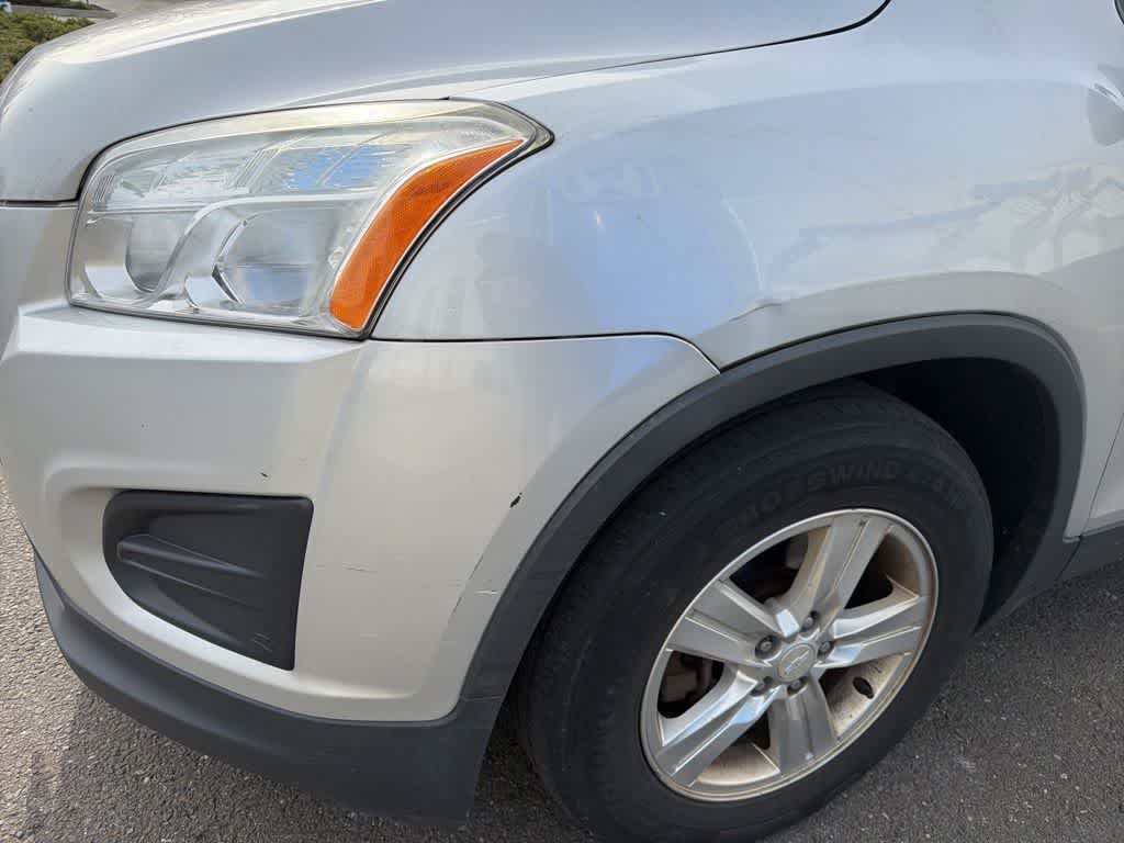 Thumbnail: 2016 Chevrolet Trax - 31