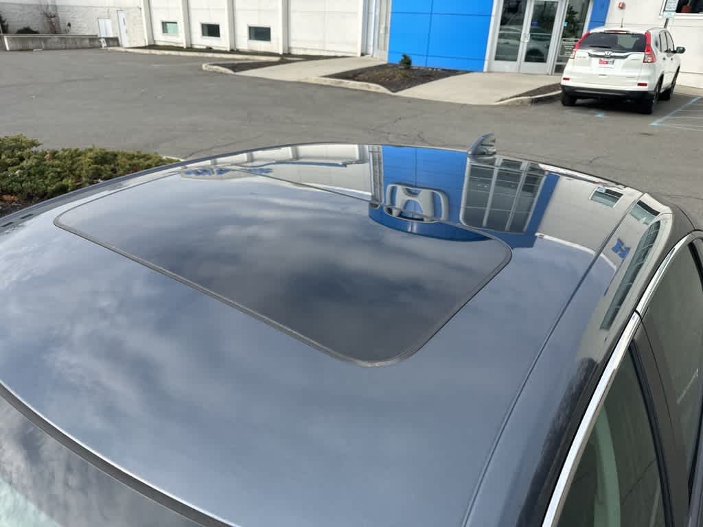 Thumbnail: 2022 Honda Civic - 16