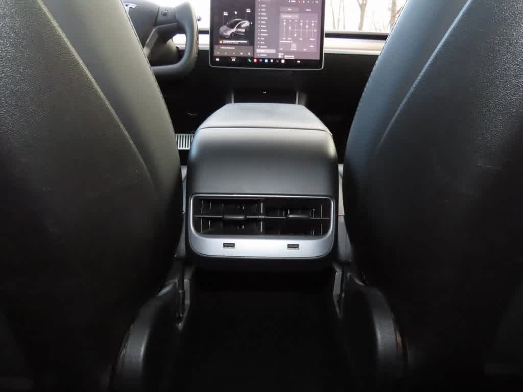 Thumbnail: 2020 Tesla Model 3 - 24