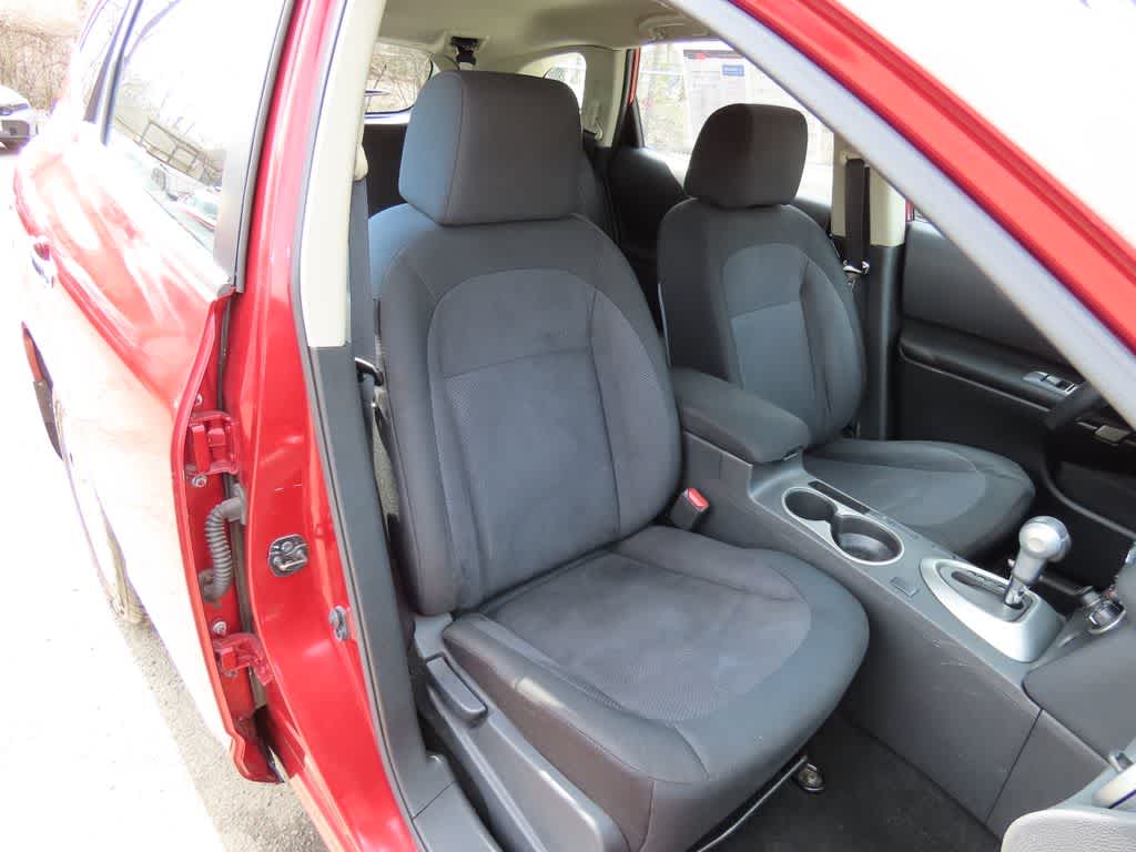 Thumbnail: 2013 Nissan Rogue - 16