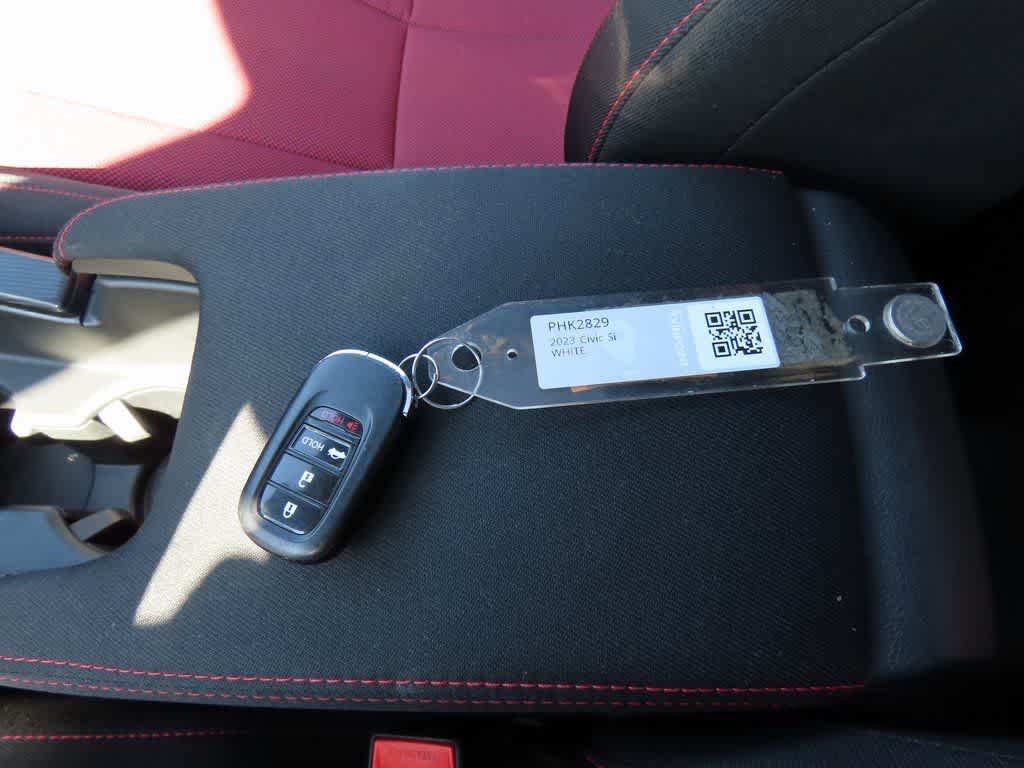 Thumbnail: 2023 Honda Civic - 25