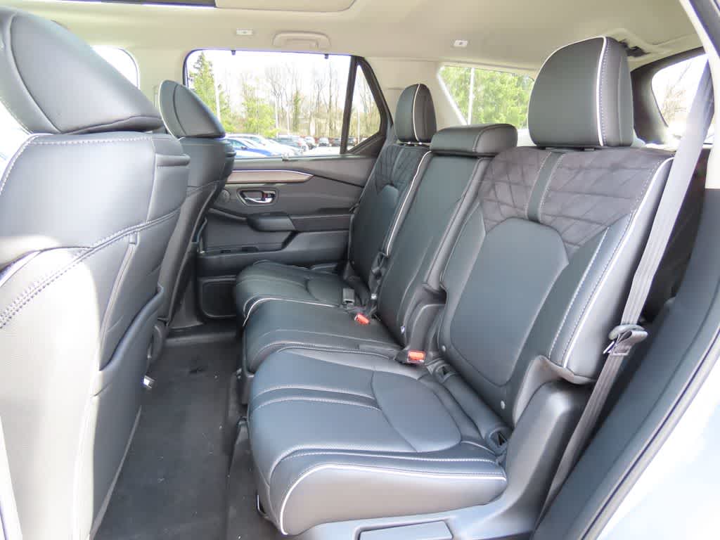 Thumbnail: 2026 Honda Pilot - 15