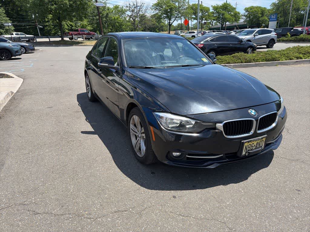 Thumbnail: 2016 BMW 3 Series - 24