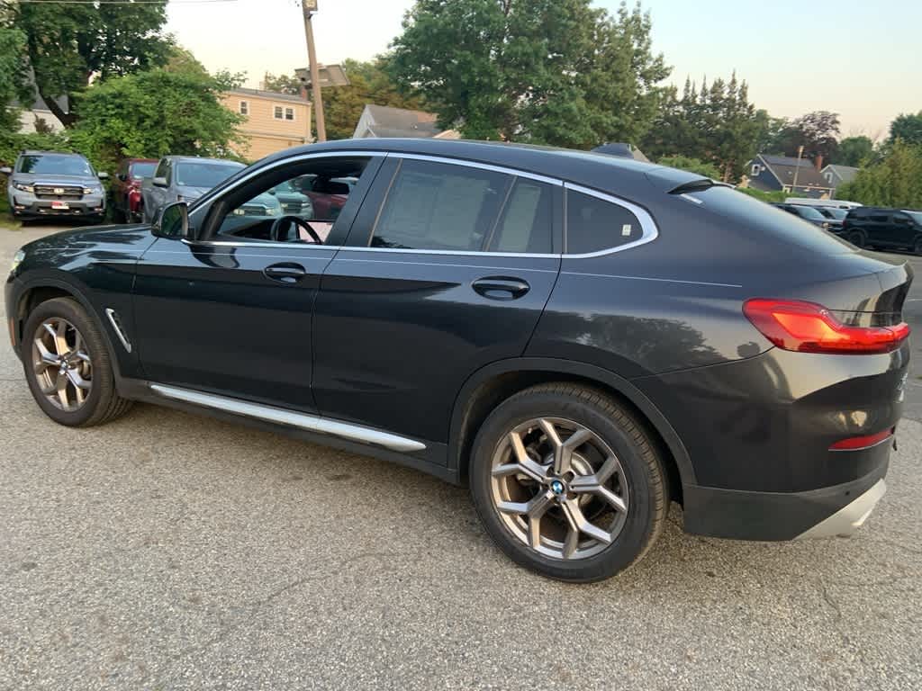 Thumbnail: 2022 BMW X4 - 14
