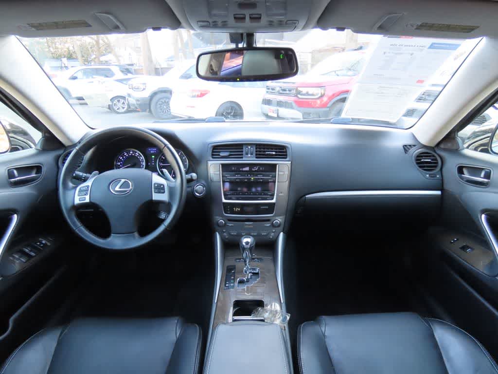 Thumbnail: 2012 Lexus IS - 15