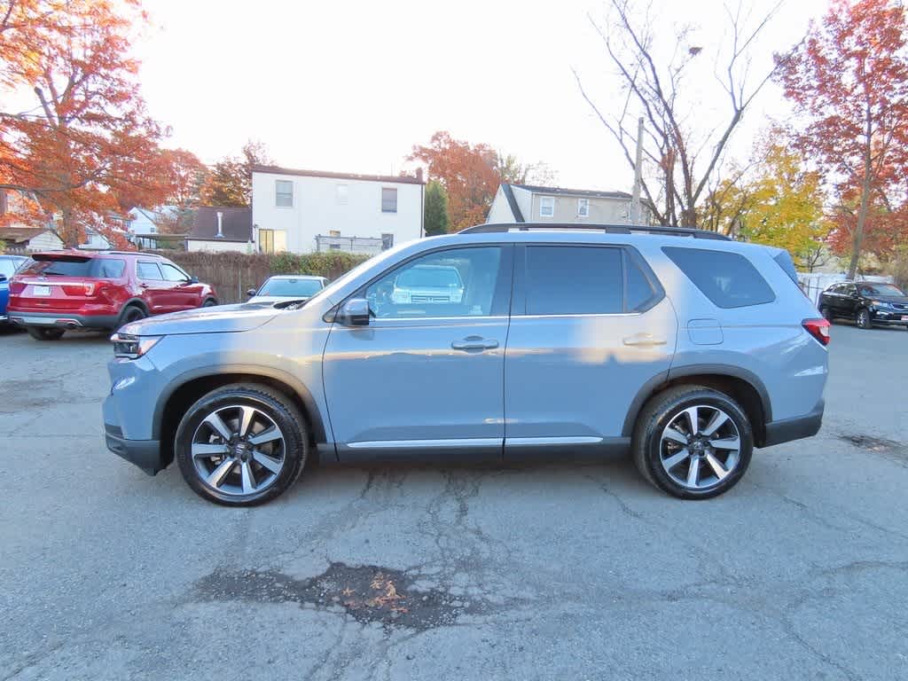 Thumbnail: 2023 Honda Pilot - 2