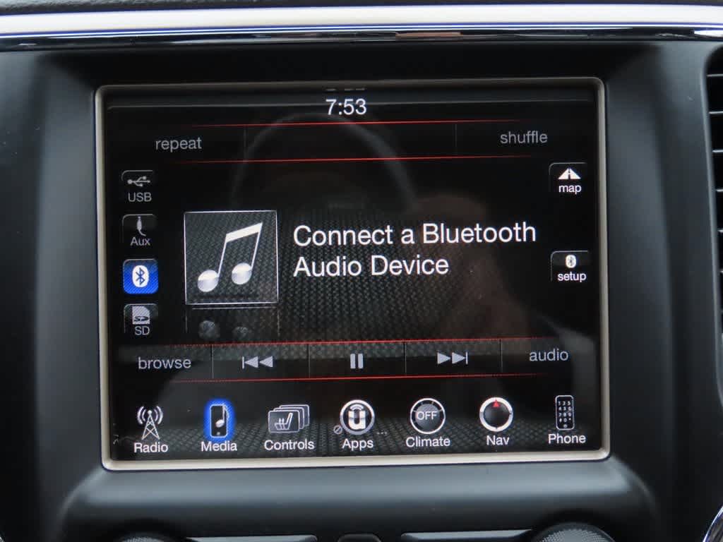 Thumbnail: 2015 Jeep Grand Cherokee - 21