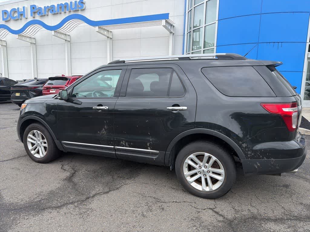 Thumbnail: 2015 Ford Explorer - 8