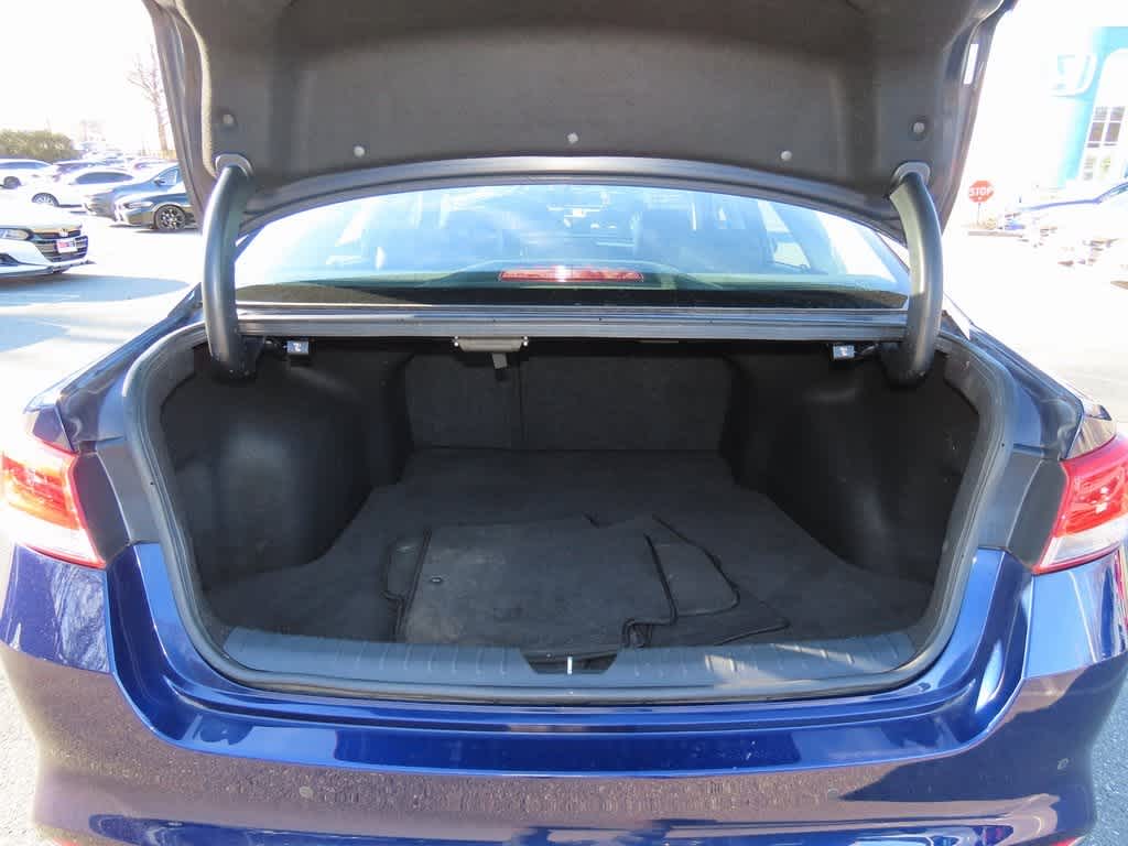 Thumbnail: 2018 Kia Optima - 12