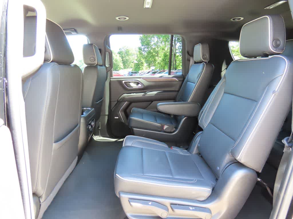 Thumbnail: 2023 Chevrolet Suburban - 13