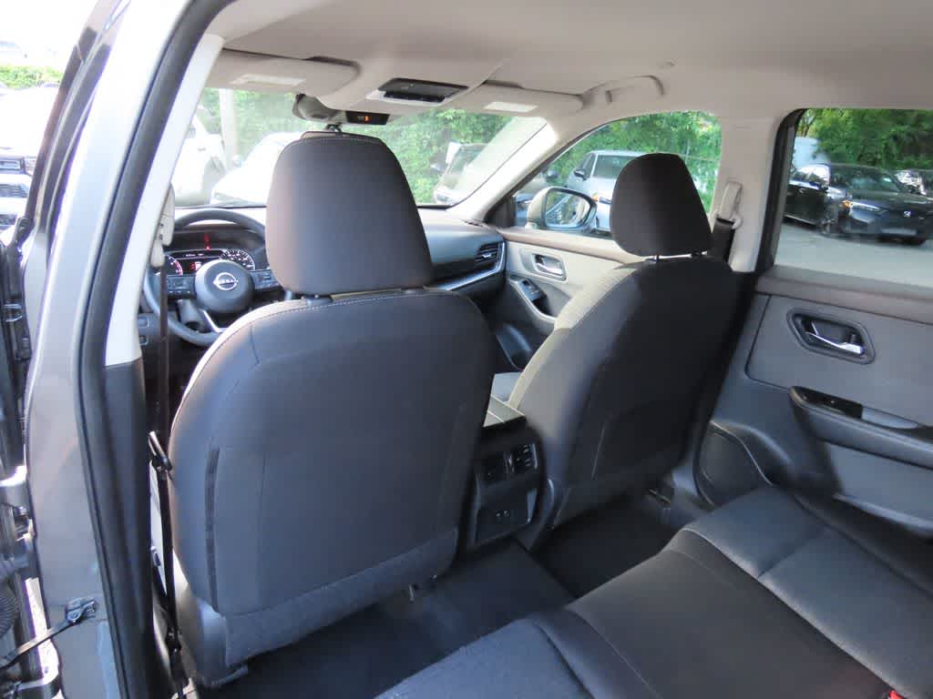 Thumbnail: 2023 Nissan Rogue - 14
