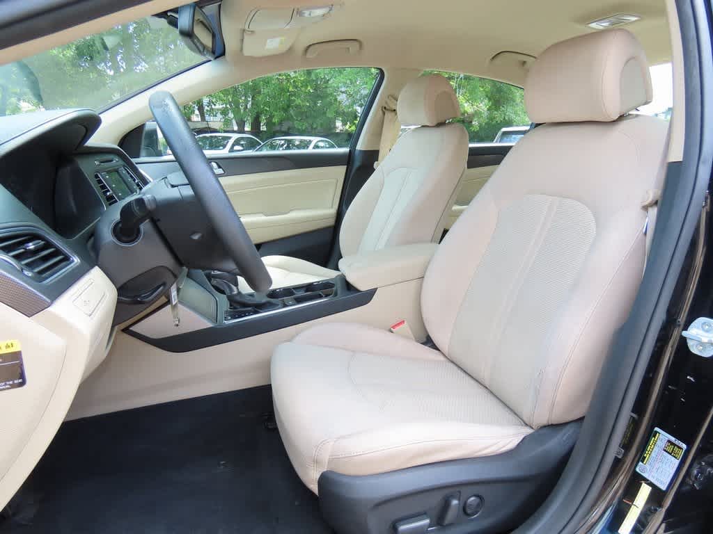 Thumbnail: 2015 Hyundai Sonata - 12