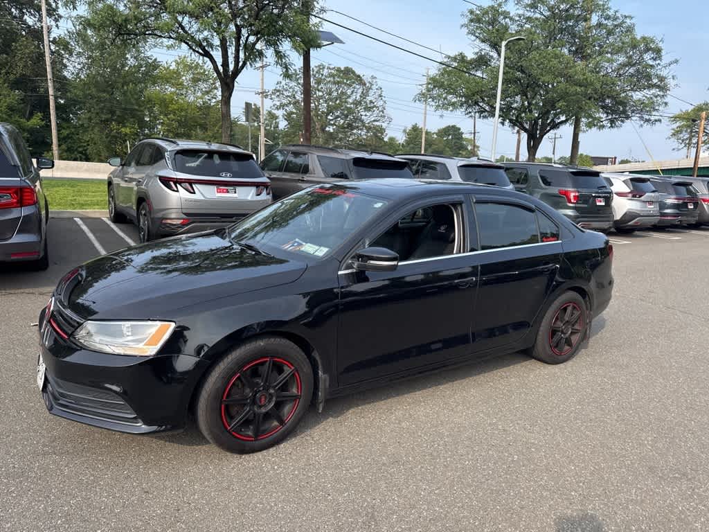 Thumbnail: 2016 Volkswagen Jetta - 3