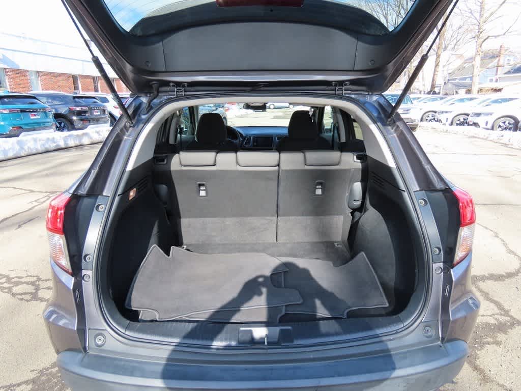 Thumbnail: 2019 Honda HR-V - 10