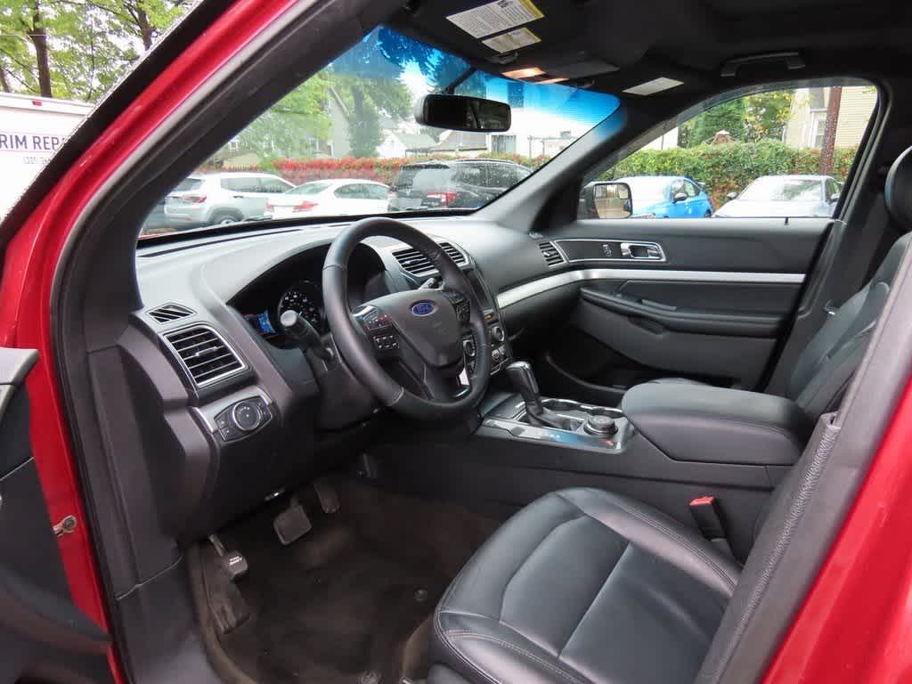 Thumbnail: 2016 Ford Explorer - 2