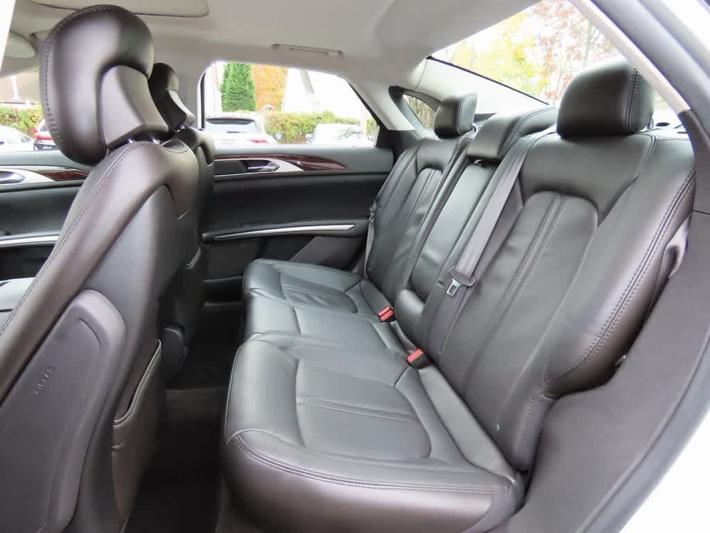 Thumbnail: 2014 Lincoln MKZ - 12