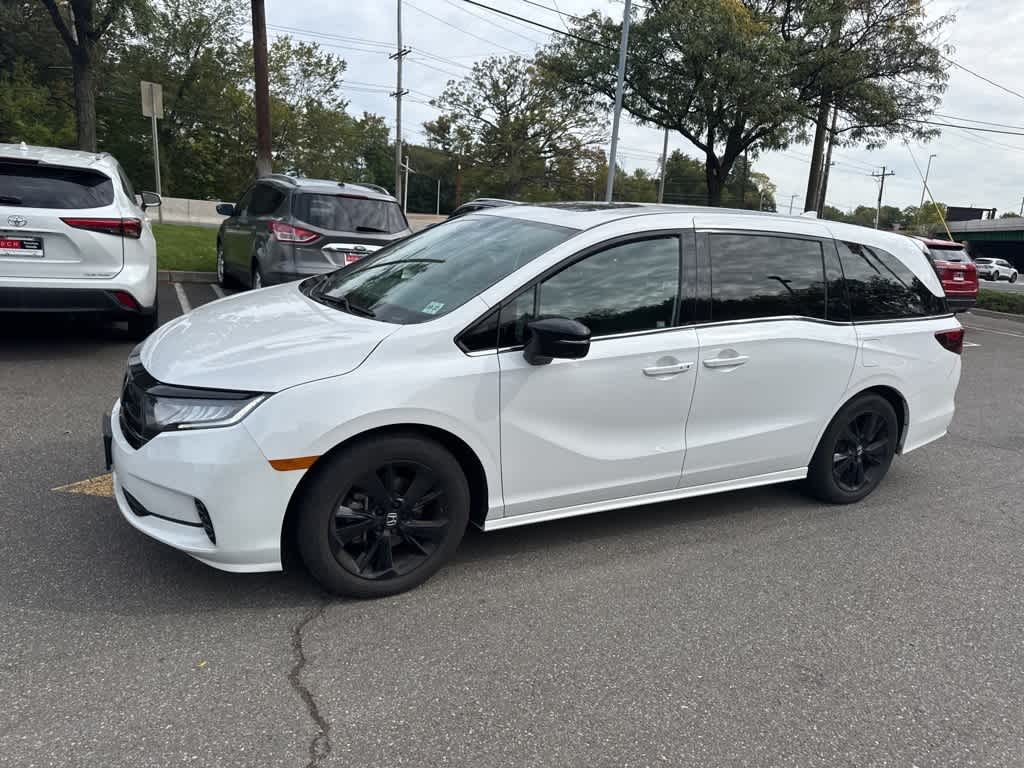 Thumbnail: 2023 Honda Odyssey - 2