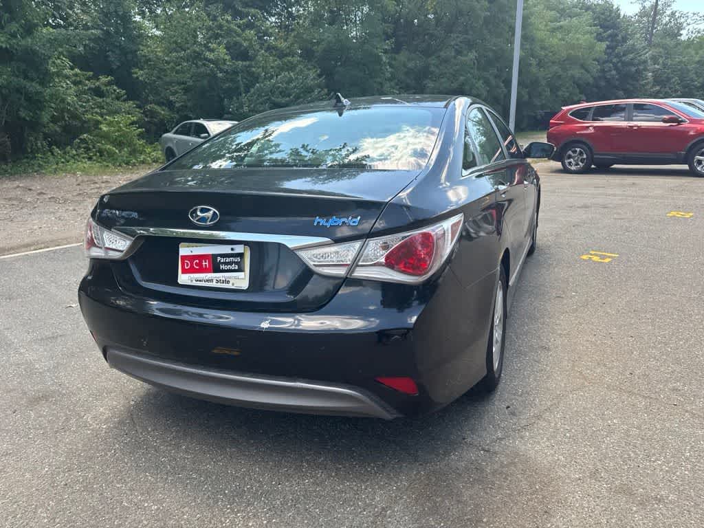 Thumbnail: 2011 Hyundai Sonata - 11