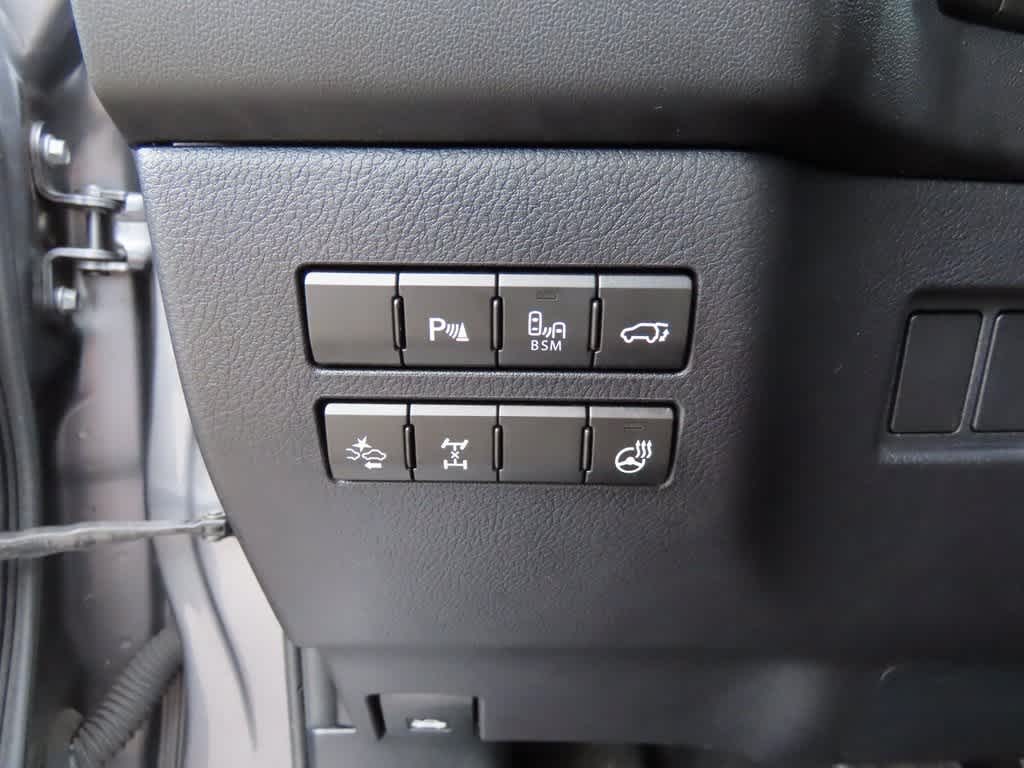 Thumbnail: 2015 Lexus NX - 28