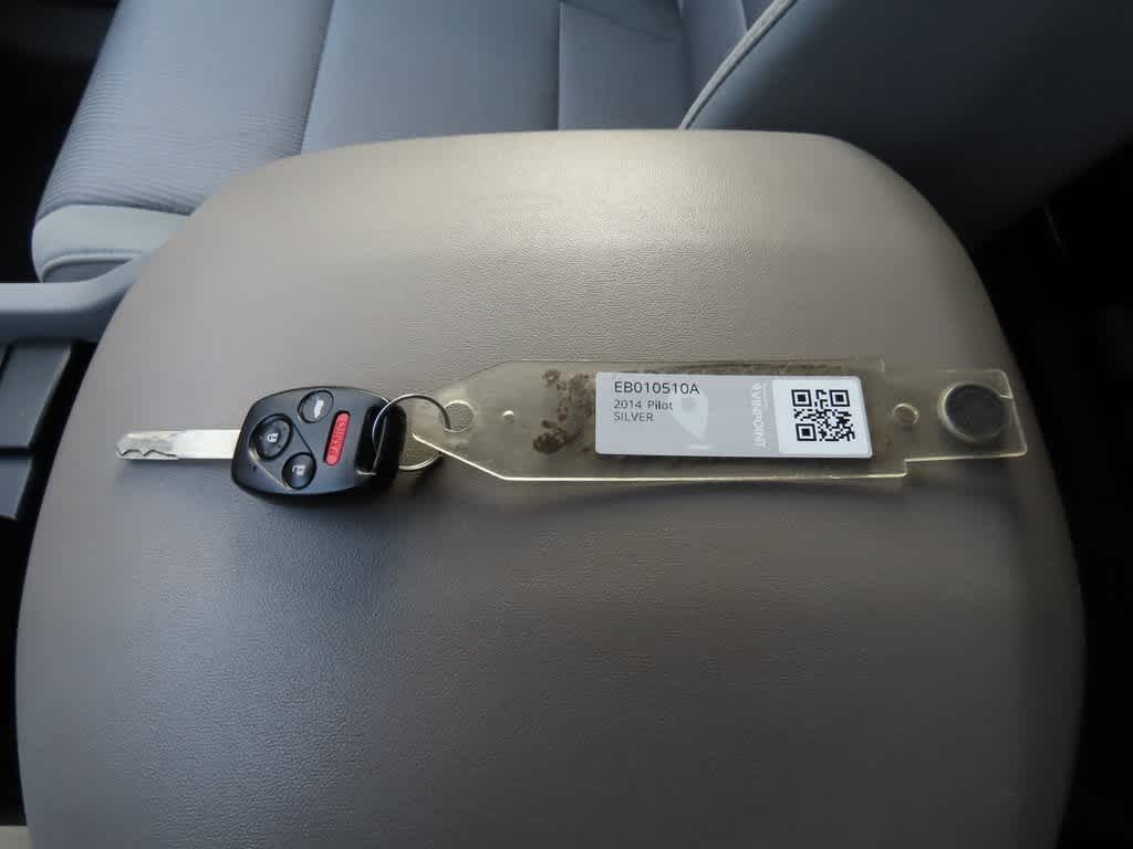 Thumbnail: 2014 Honda Pilot - 29