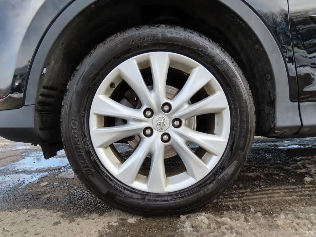 Thumbnail: 2015 Toyota RAV4 - 9