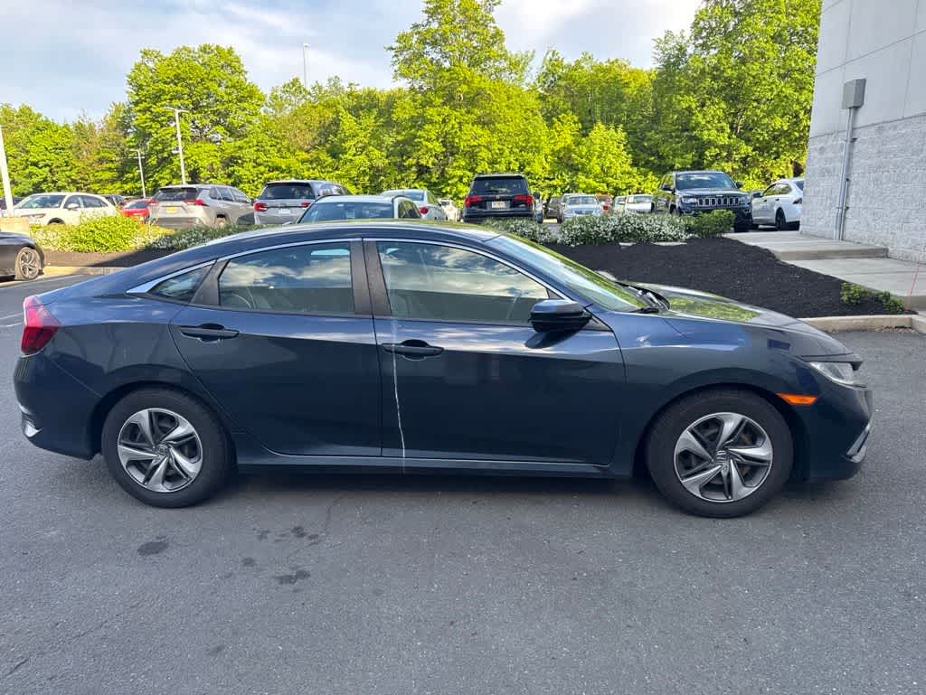 Thumbnail: 2019 Honda Civic - 12