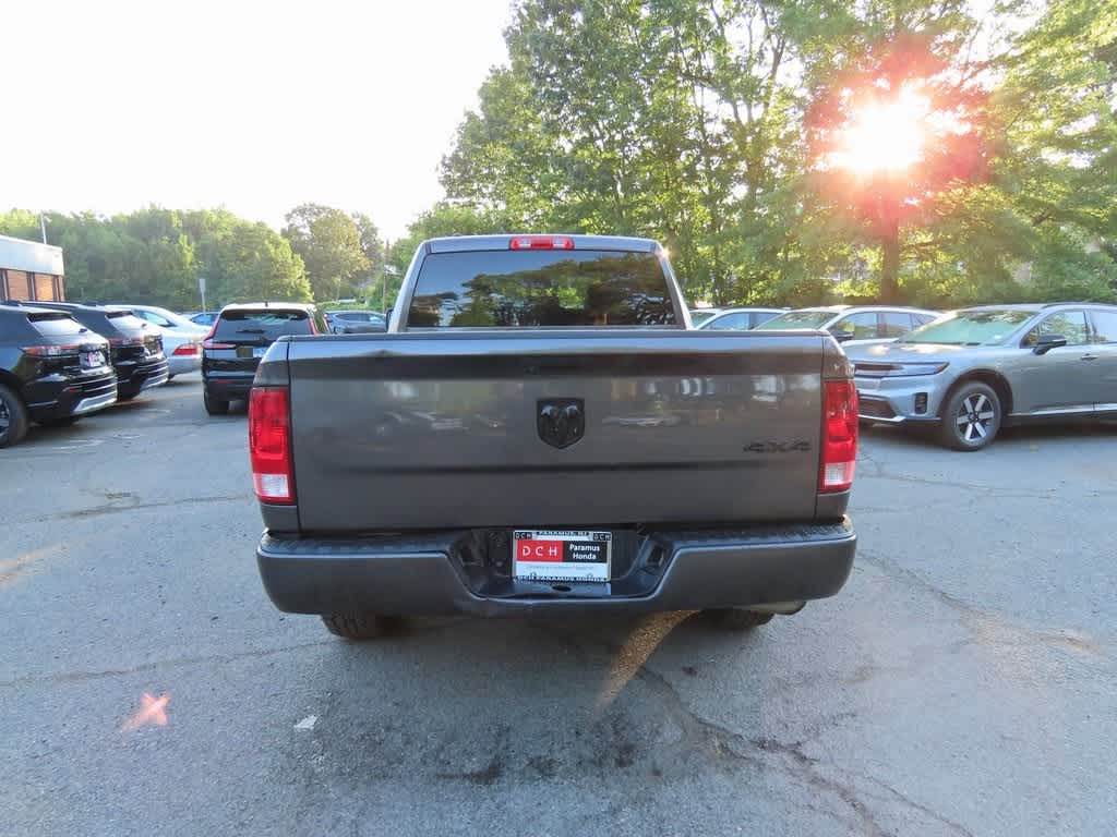 Thumbnail: 2019 RAM 1500 Classic - 5