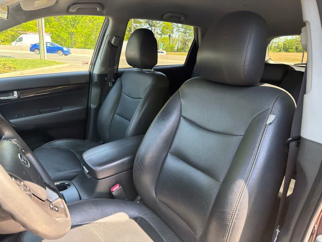 Thumbnail: 2013 Kia Sorento - 26