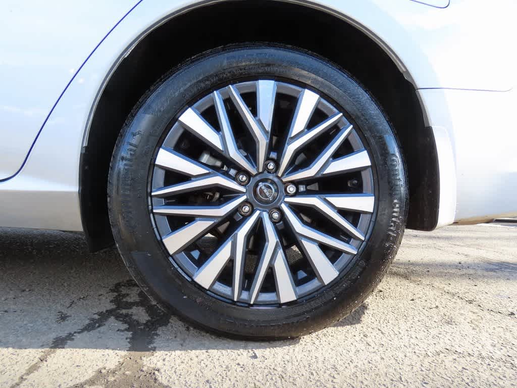 Thumbnail: 2023 Nissan Altima - 10