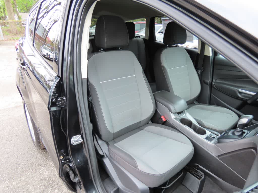 Thumbnail: 2014 Ford Escape - 17