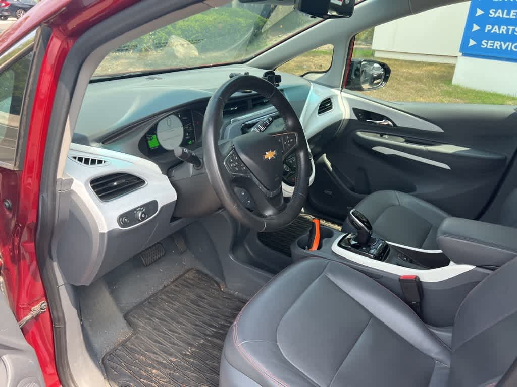 Thumbnail: 2017 Chevrolet Bolt EV - 4