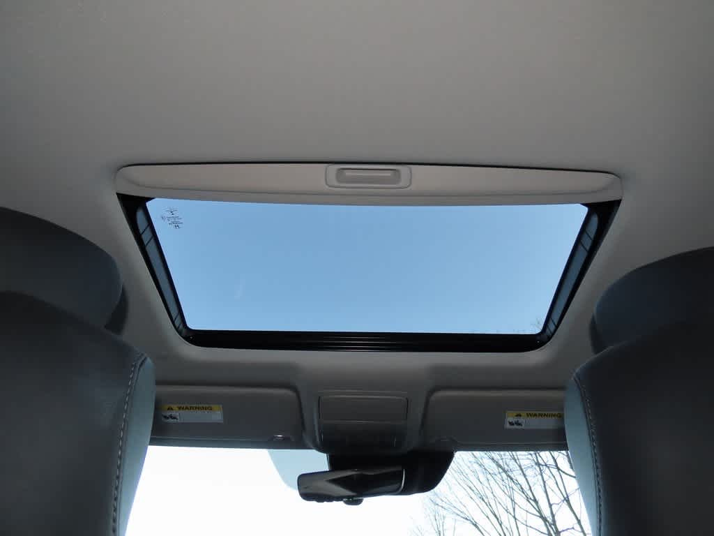 Thumbnail: 2022 Honda Accord - 22