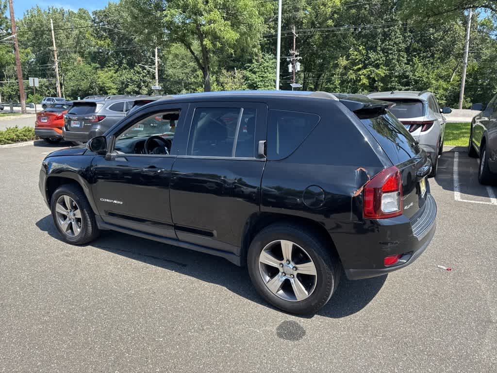 Thumbnail: 2017 Jeep Compass - 8