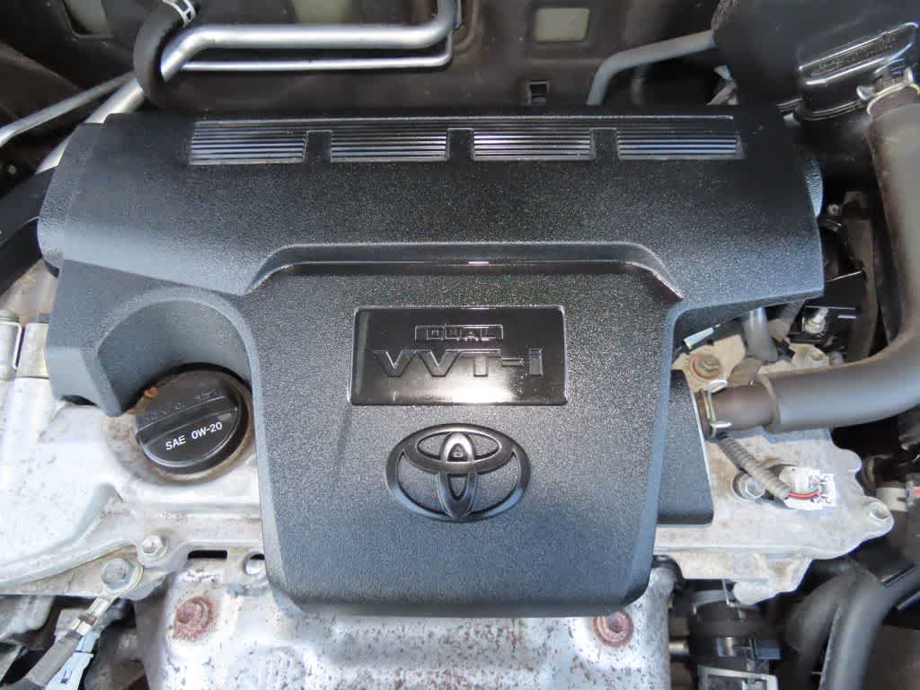 Thumbnail: 2018 Toyota RAV4 - 11