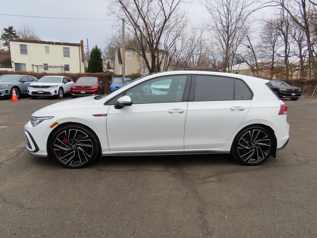 Thumbnail: 2024 Volkswagen Golf - 3