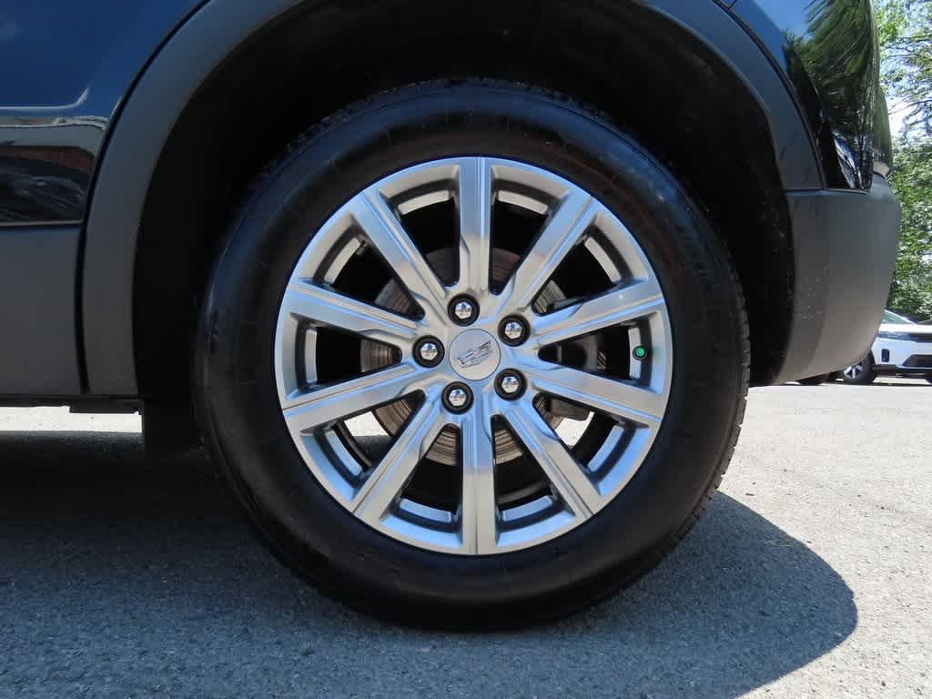 Thumbnail: 2023 Cadillac XT4 - 9