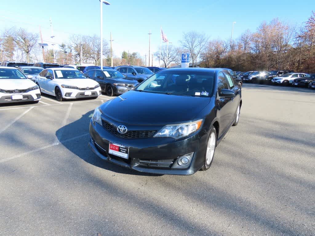 2014 Toyota Camry SE -
                  Paramus, NJ