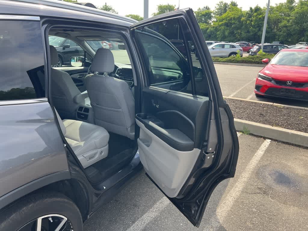Thumbnail: 2022 Honda Pilot - 15
