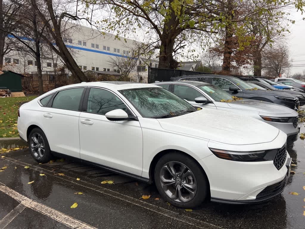 Thumbnail: 2020 Honda Accord - 4