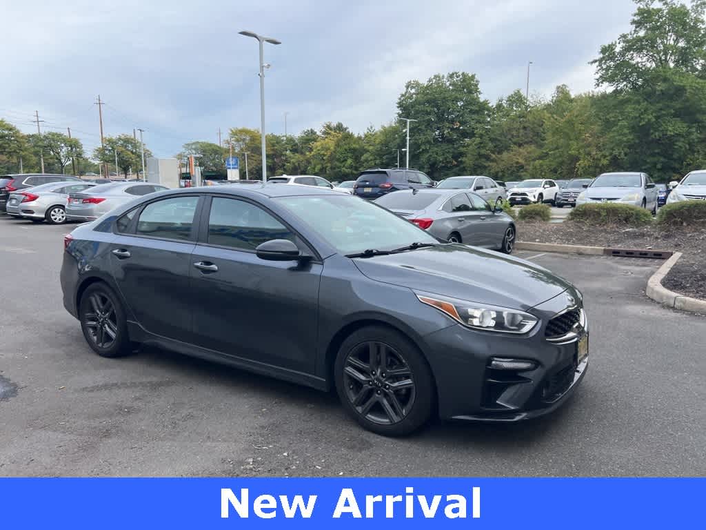 Thumbnail: 2021 Kia Forte - 1