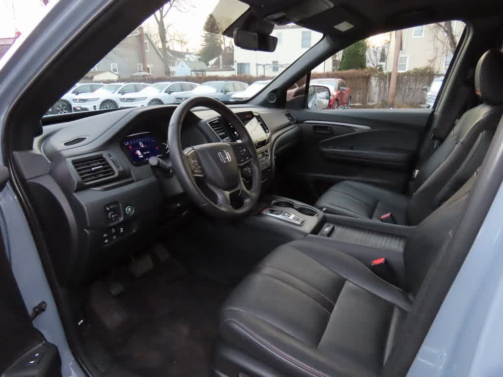 Thumbnail: 2023 Honda Passport - 2