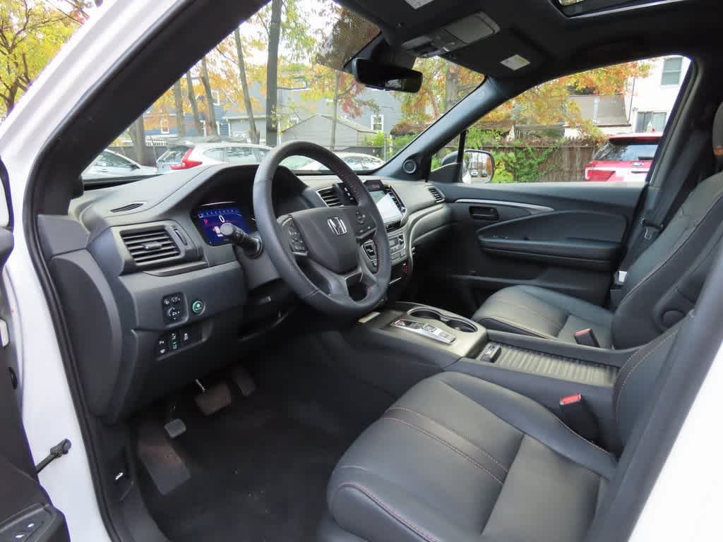 Thumbnail: 2022 Honda Passport - 2