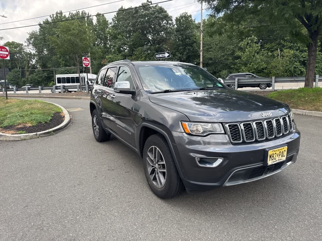 Thumbnail: 2018 Jeep Grand Cherokee - 19